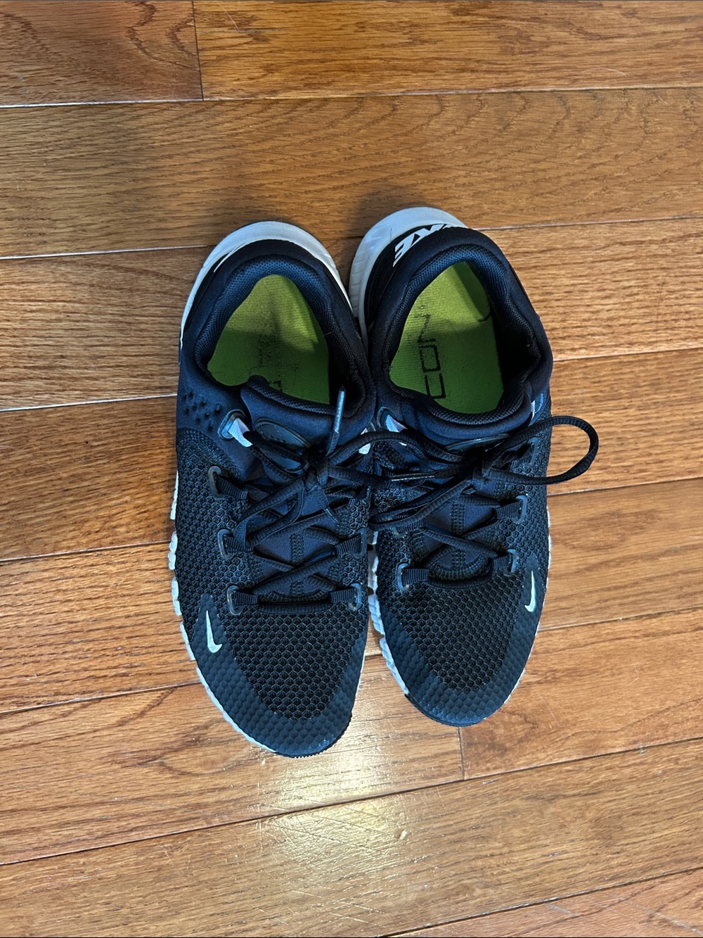 Nike Black Metcon - Picture 2 of 5